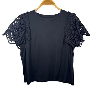 THML Black Top Eyelet Sleeves Large